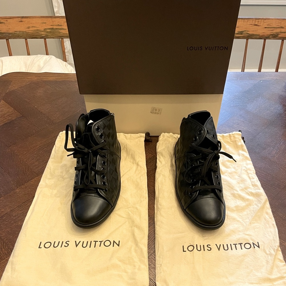 🚨 Louis Vuitton Sneakers 👟